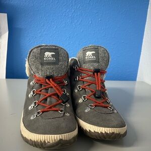 Gently used Sorel Booties